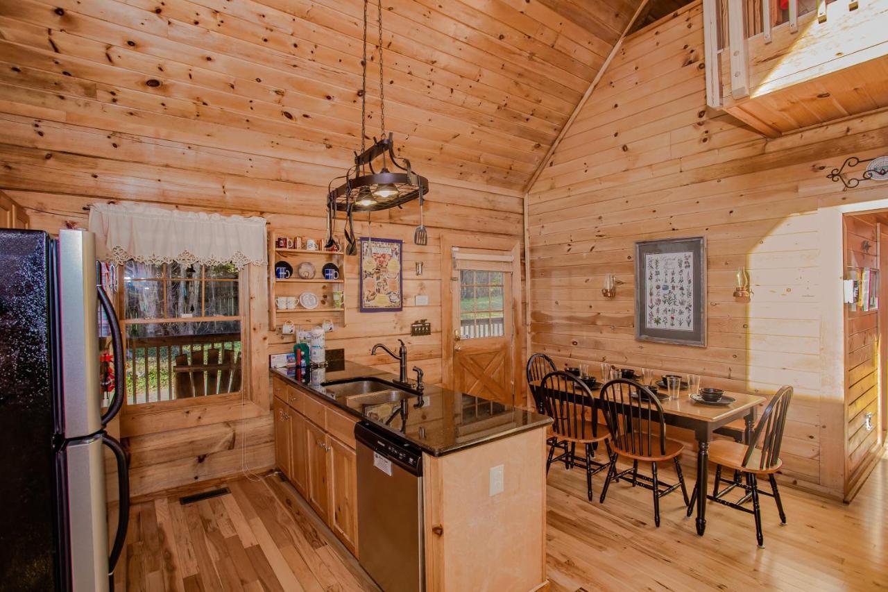 Highland Dream, Hot Tub, 1089 Free Tickets Each Paid Day, Dollywood And More Sevierville Kültér fotó